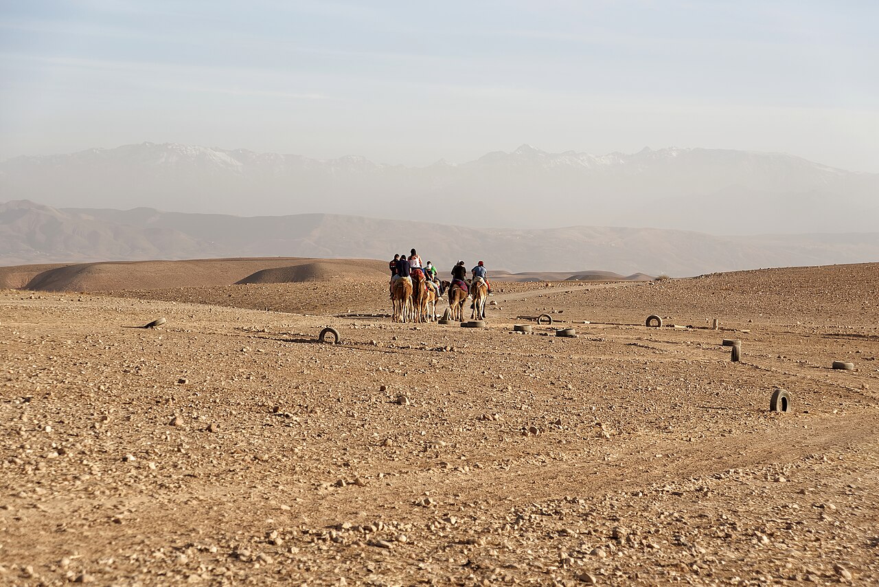 Désert d'Agafay — paysage lunaire près de Marrakech